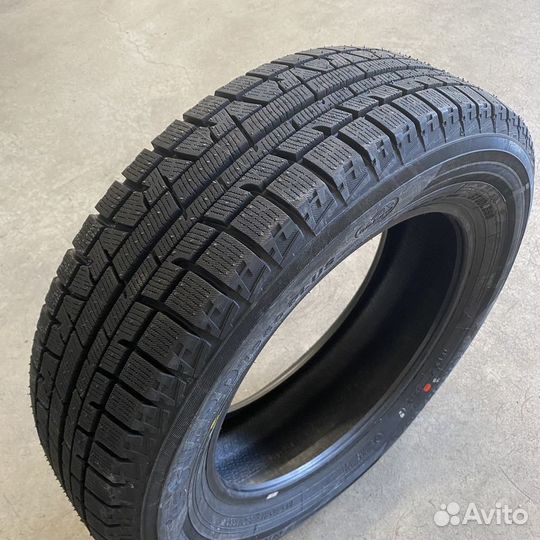 Yokohama Ice Guard IG50+ 215/60 R16 95Q