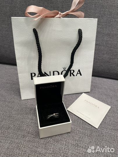 Серебряное кольцо Pandora, 17.5 размер