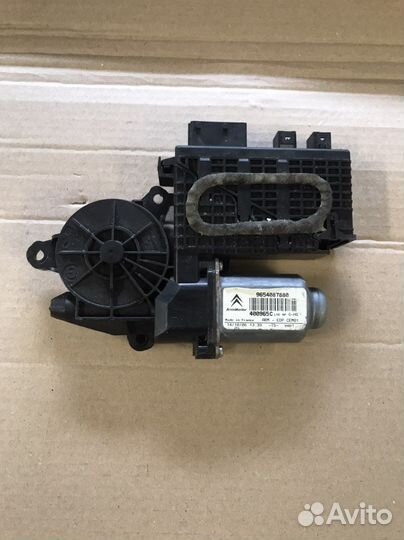 Моторчик стеклоподъемника Citroen C4 Picasso