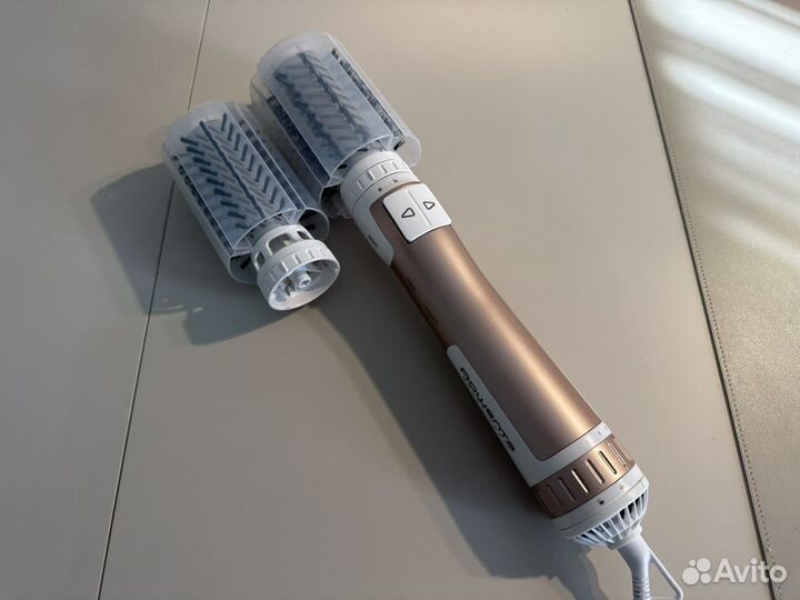 Rowenta Вращающаяся фен-щетка для волос