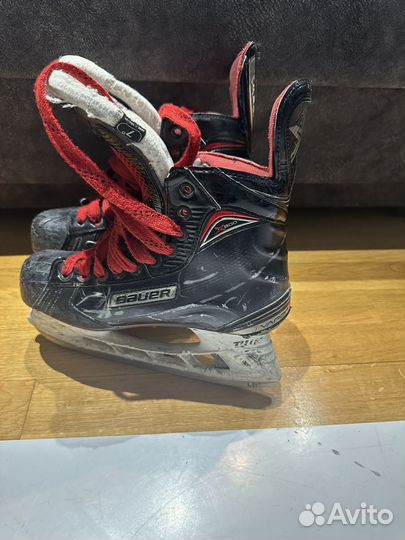 Хоккейные коньки bauer vapor x800 б/у