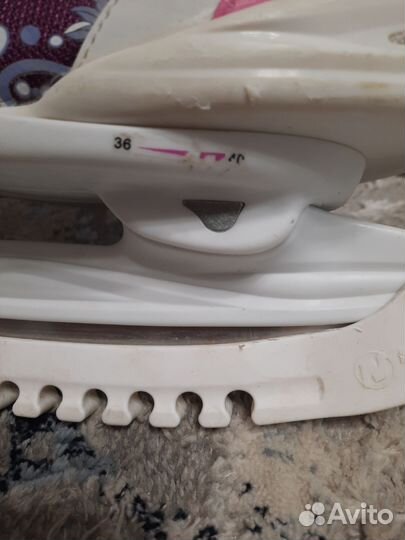 Коньки женские