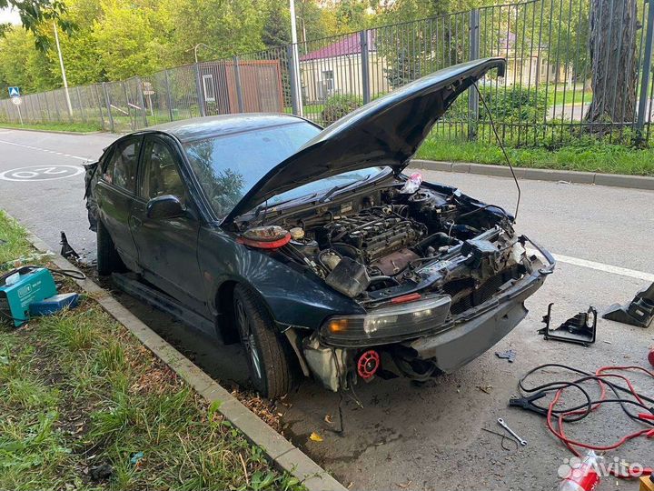 Mitsubishi Galant, 2001