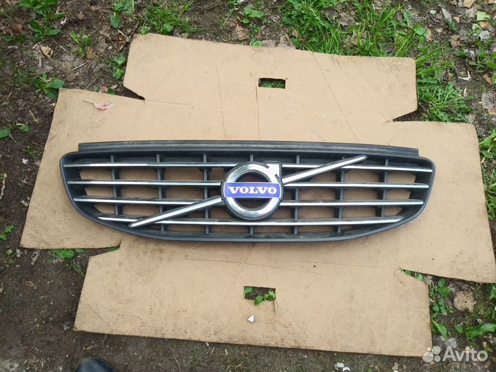 Решетка радиатора Volvo XC 60 рестайлинг