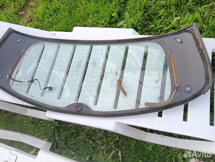 Стекло багажник nissan tiida 2007 оригинал