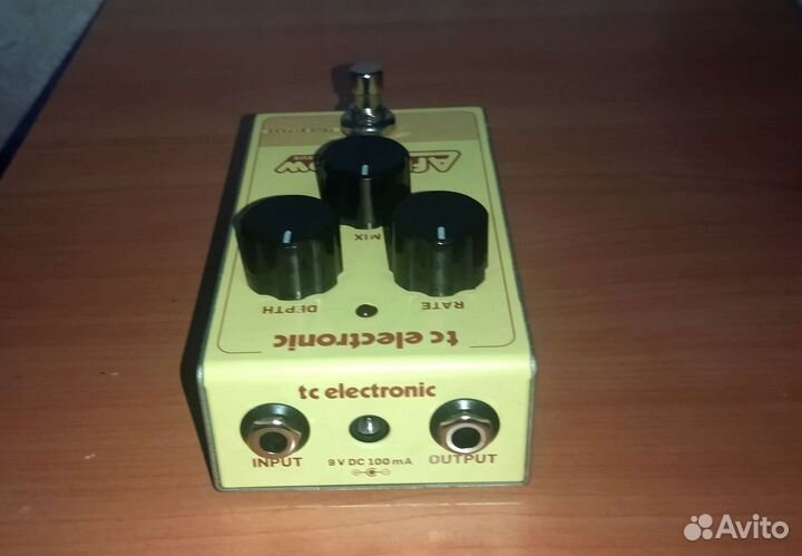 Гитарная педаль TC Electronic Afterglow Chorus