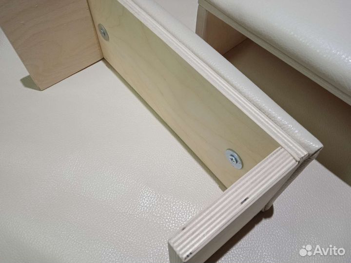 Подставка для рук маникюрная