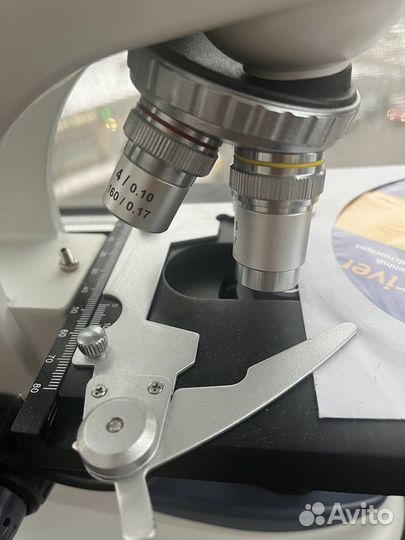 Микроскоп цифровой Levenhuk