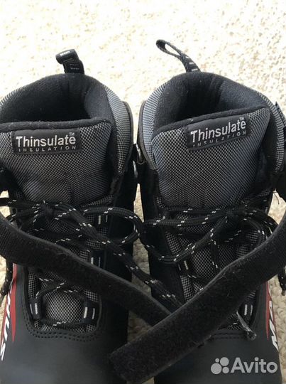 Лыжные беговые ботинки 35р