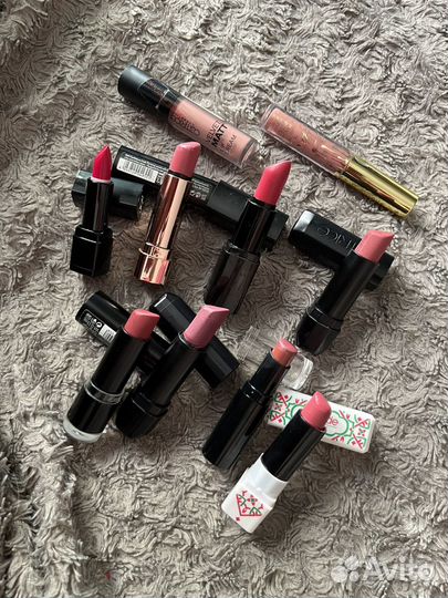 Помады пакетом