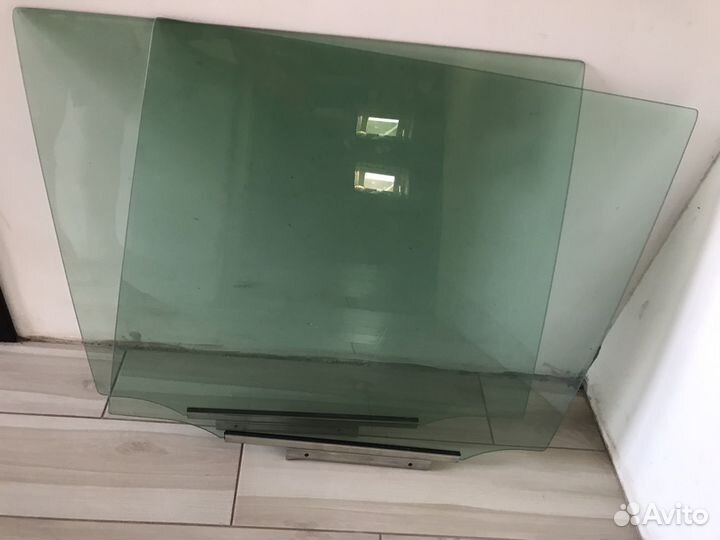 Стекла и форточки