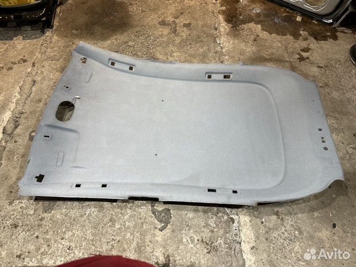 Потолок Mitsubishi Colt 6 2008