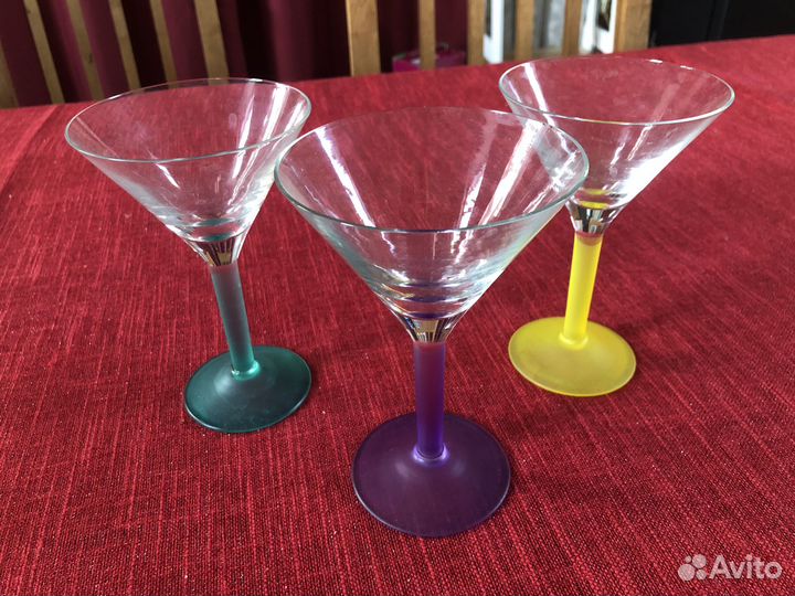 Бокалы, рюмки хрустальные