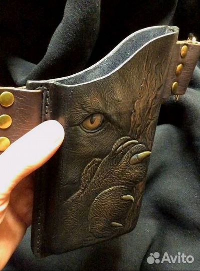 Кобура чехол для телефона из кожи с тиснением