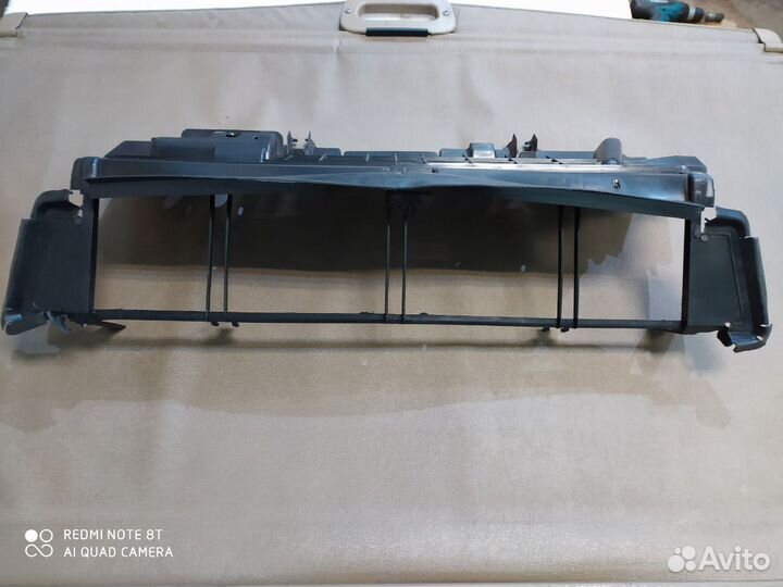 Воздуховод радиатора Mercedes Benz c-class