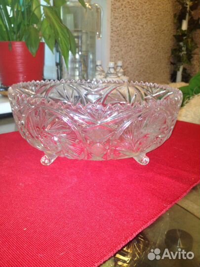 Большая салатница - хрустальная