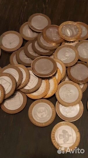 Юбилейные монеты