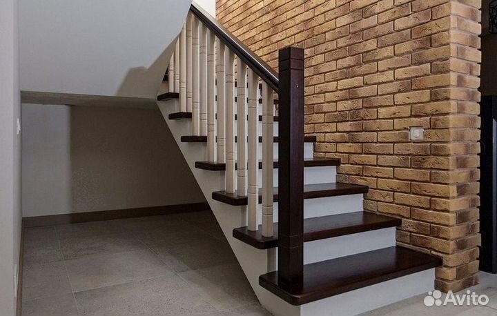 Лестница на металлокаркасе