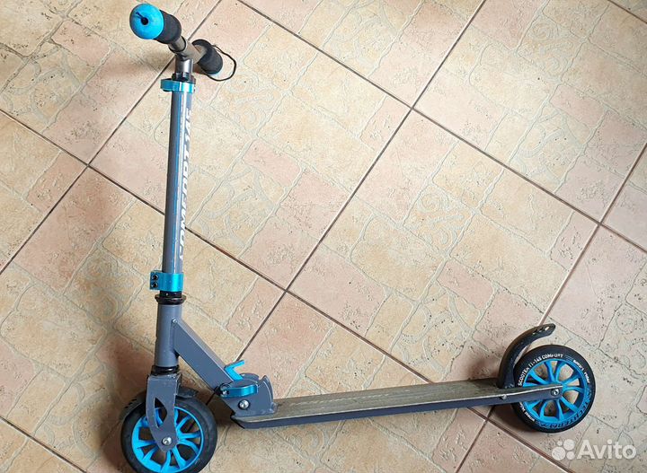 Самокат Tech team 145