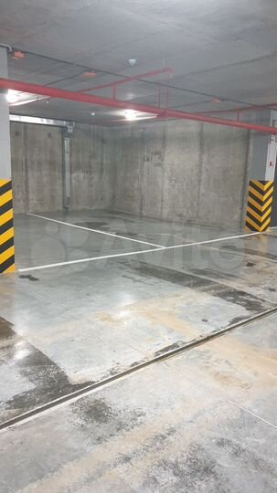 Машиноместо, 18 м²