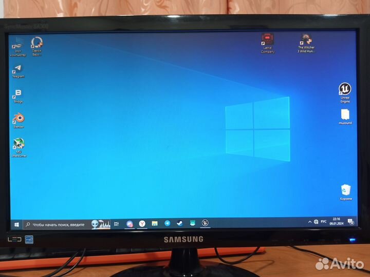 Монитор Samsung SyncMaster SA300