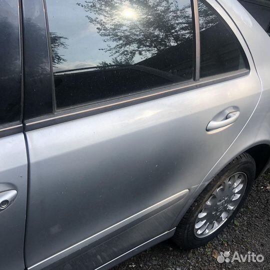 Двери на Mercedes 211