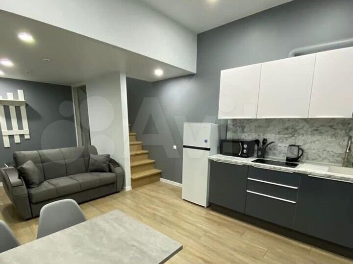 2-к. квартира, 65 м², 3/3 эт.