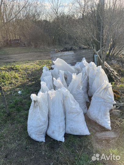 Перепелиный помет в мешках