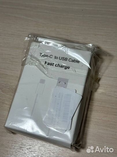 Кабель для зарядки телефона apple type-c