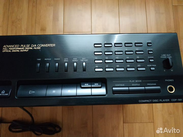 Sony Compact Disc Player CDP-561 Hi-Fi