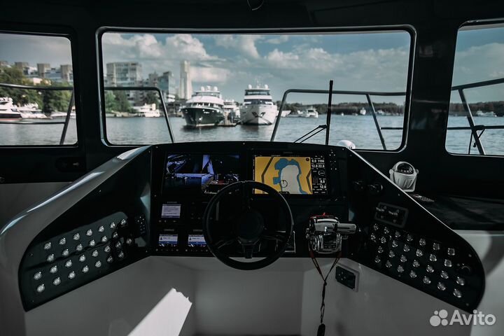 Яхта Prostor Voyager 14