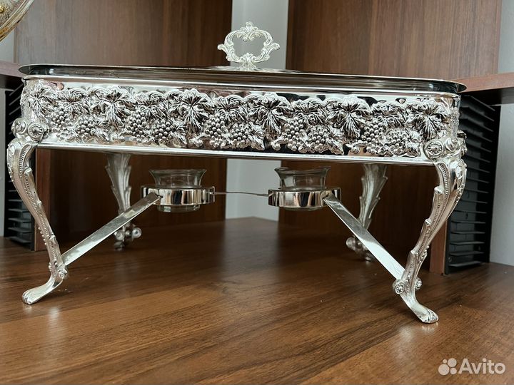 Блюдо с крышкой для горячего