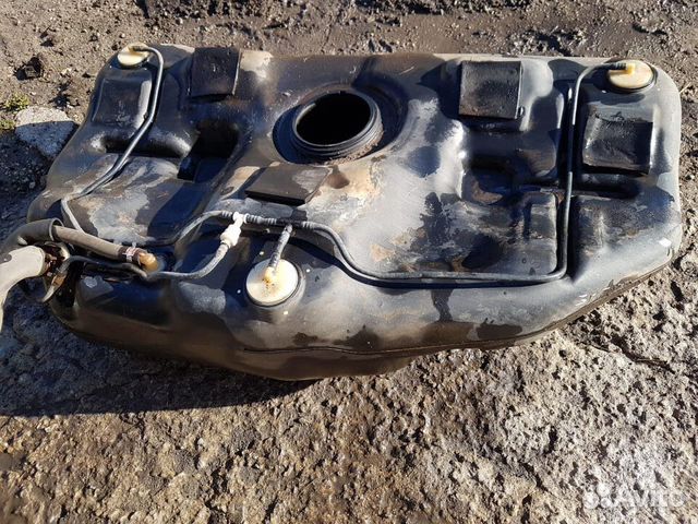 Бензобак nissan almera classic