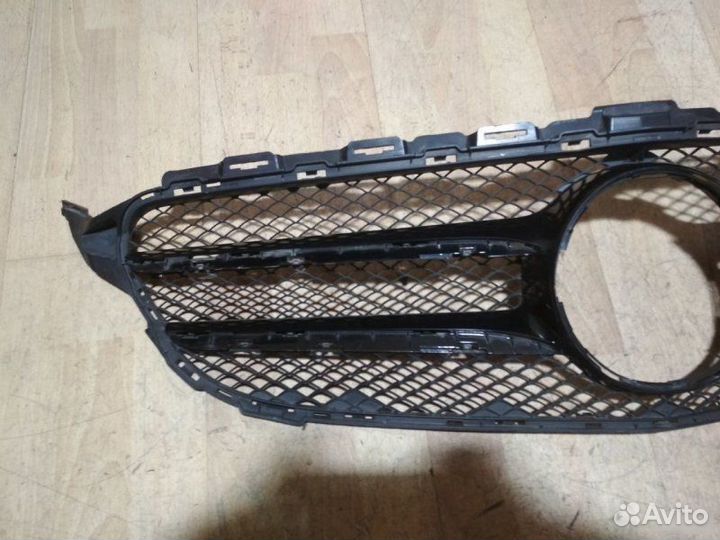 Решетка радиатора Mercedes Benz C Class W205