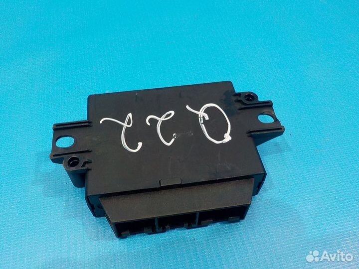 Блок управления парктроником skoda Octavia A5 (1Z)