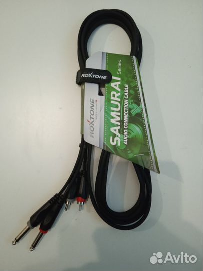 Аудио кабель Roxtone