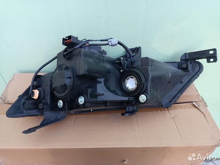 Фара левая Митцубиси Аутлендер хл outlander XL