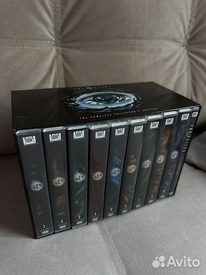 The X Files Секретные материалы книга карточки DVD