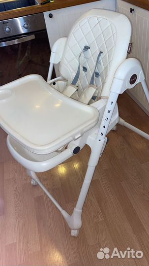 Стул для кормления