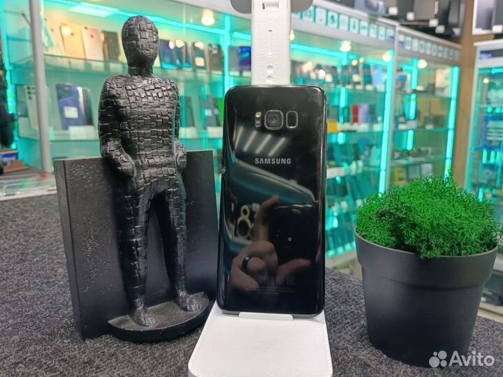 Samsung Galaxy S8+, 4/64 ГБ