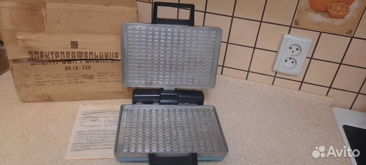 Электровафельница СССР