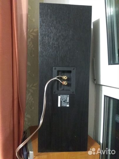 Колонка акустическая центральная Yamaha NS-C9002