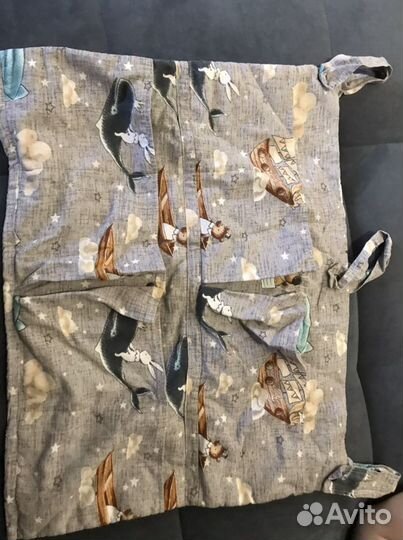 Органайзер на кроватку для вещей