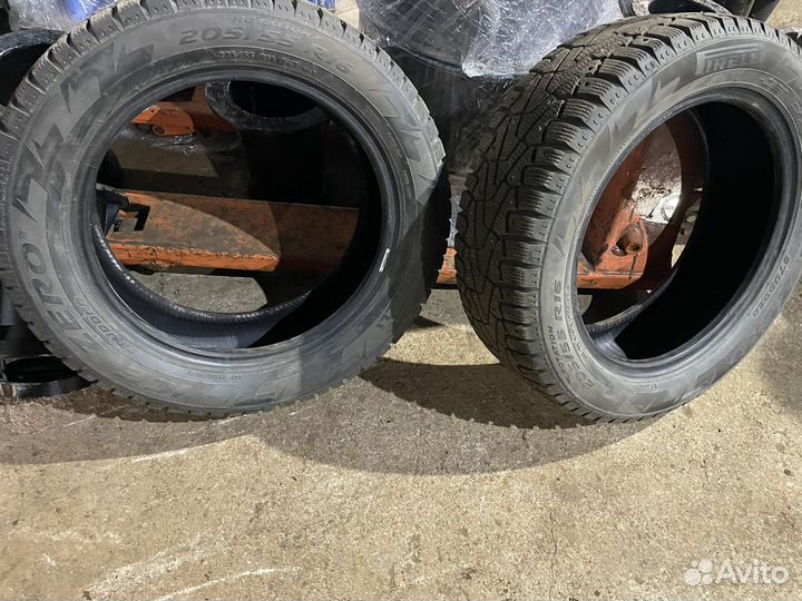 Pirelli Ice Zero 205/55 R16