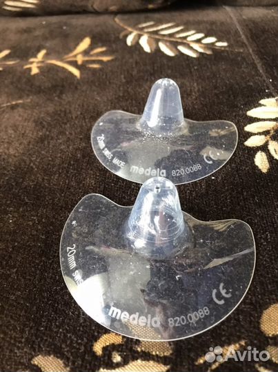Накладки на грудь medela
