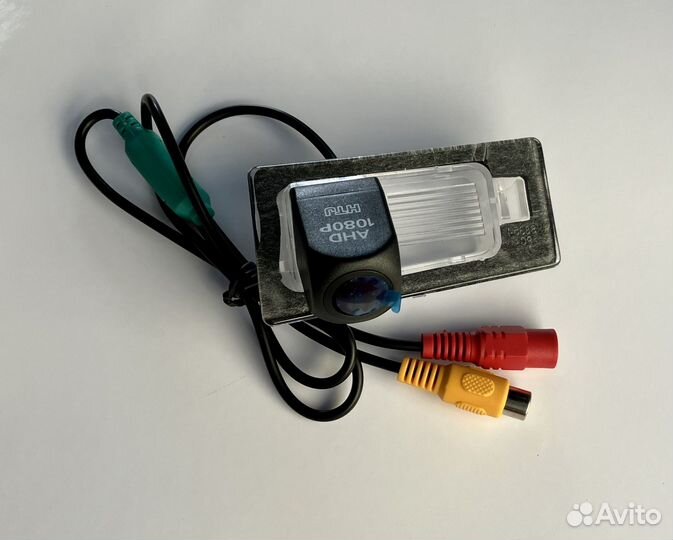 Камера заднего вида для Hyundai Solaris