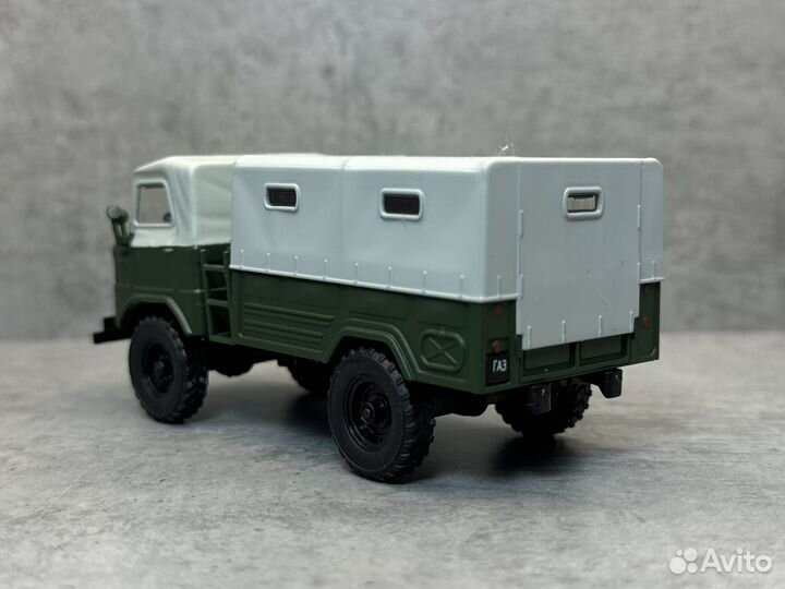 Коллекционная модель грузовика Газ-62 1:43
