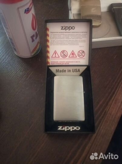Зажигалка бензиновая zippo
