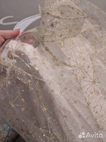 Новогодние платье золотое 110-116