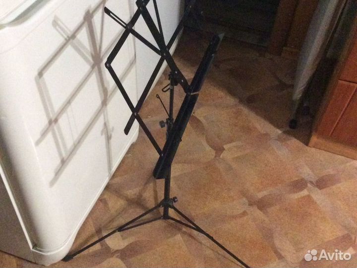 Подставка для нот бу состоние нового